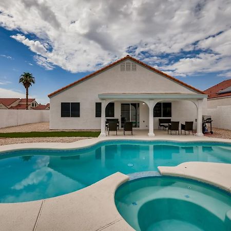 Luxurious House With A Pool, Spa, And Patio, Sleeps 6 Comfortably ラスベガス エクステリア 写真